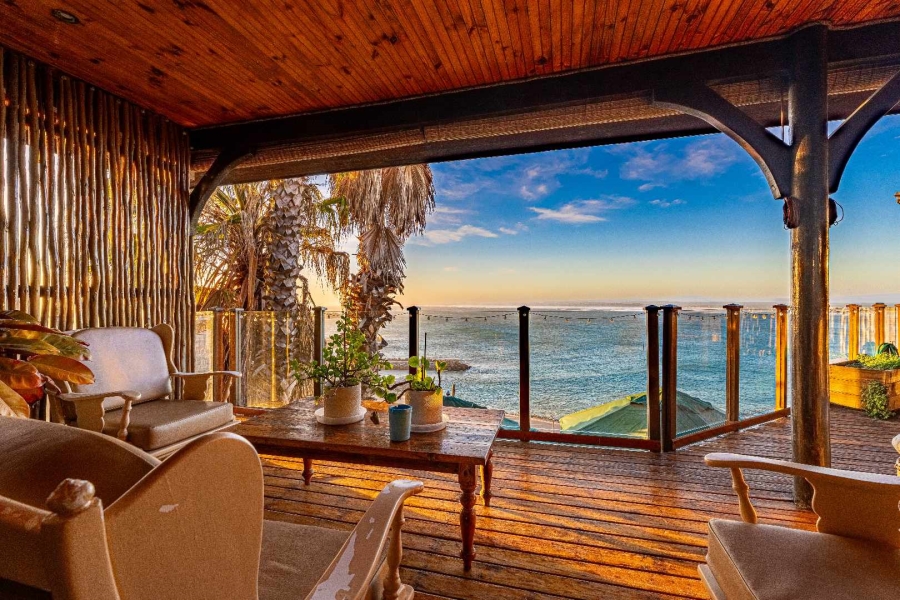 5 Bedroom Property for Sale in Yzerfontein Western Cape